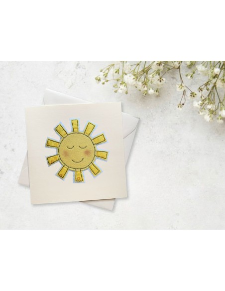 Decorazione artigianale con sole in feltro ricamato, incluso biglietto - HELLO SUNSHINE