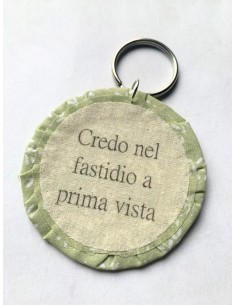 Ciondolo artigianale "Credo nel fastidio a prima vista" -...