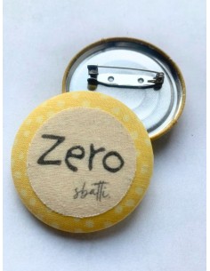 Spilla artigianale "Zero sbatti" - Esclusivo accessorio...