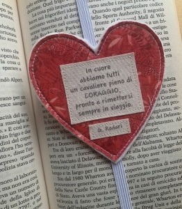 Segnalibri in stoffa: il tocco handmade per chi ama leggere